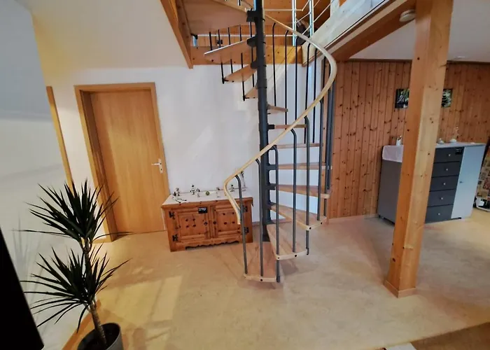 Family-friendly With Alpine View Apartamento